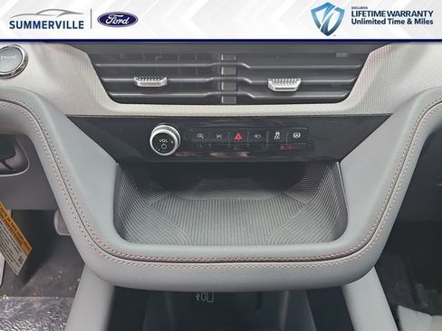 New 2026 Ford Explorer Active w/ Active Comfort Package image 31