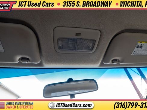 Used 2011 Toyota Corolla LE FWD image 8