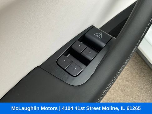 Used 2026 Tesla Model Y Long Range image 26