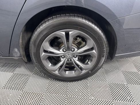 Used 2023 Honda Accord EX image 9