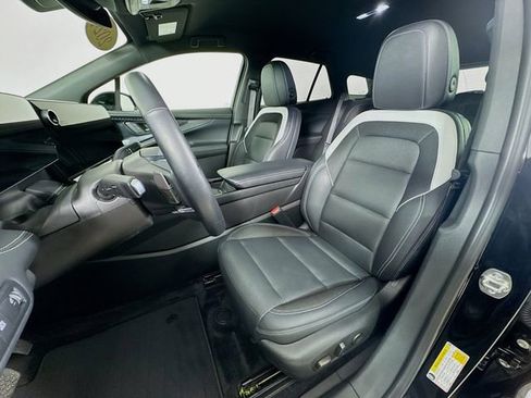 Used 2024 Chevrolet Blazer EV LT AWD/4WD image 11