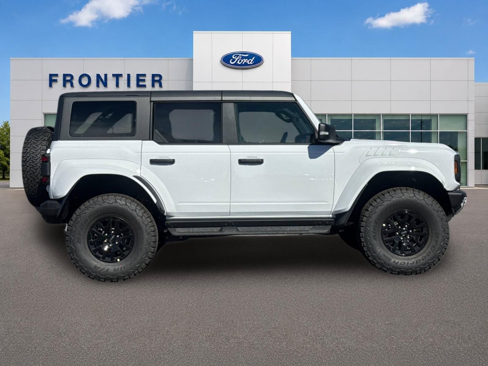 New 2026 Ford Bronco Raptor AWD/4WD image 3