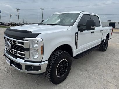 Used 2025 Ford F350 XLT w/ Tremor Off-Road Package