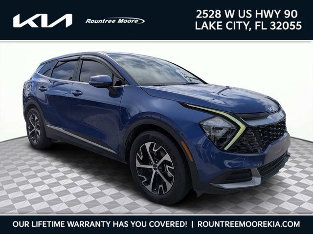 Used 2023 Kia Sportage EX FWD image 1