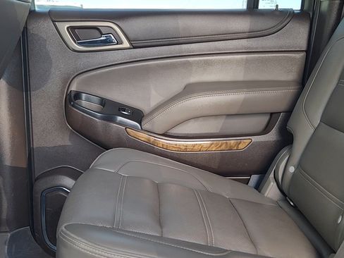 Used 2019 GMC Yukon XL Denali w/ Denali Ultimate Package AWD/4WD image 16