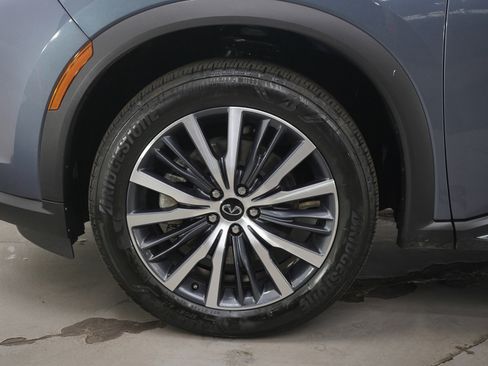 Used 2023 INFINITI QX60 Sensory AWD/4WD image 25