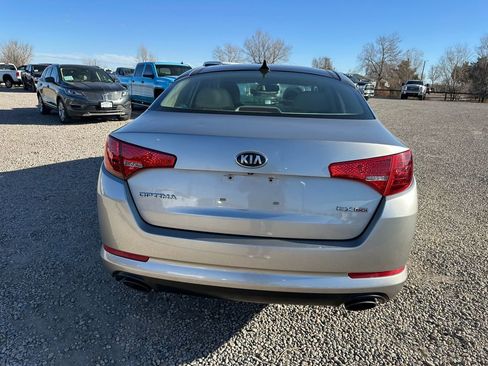 Used 2013 Kia Optima EX w/ Premium Pkg image 9