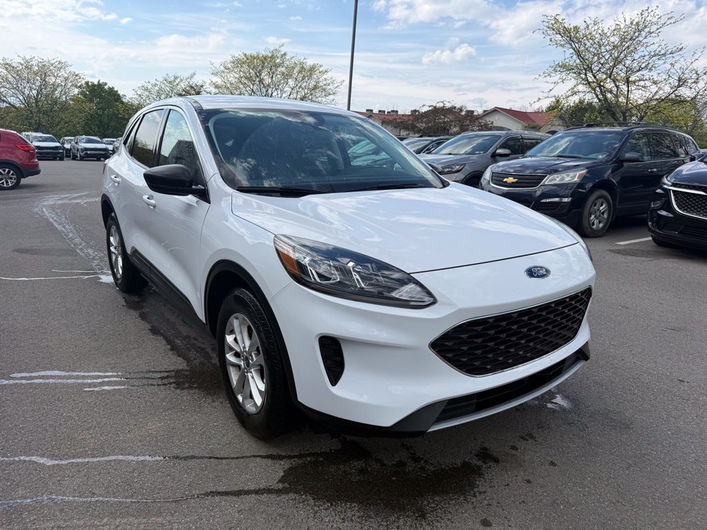 Used 2022 Ford Escape SE AWD/4WD image 1