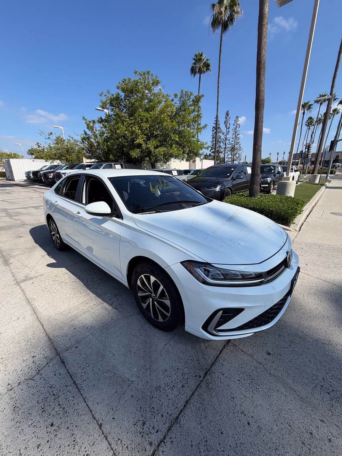 Used 2025 Volkswagen Jetta S FWD image 3