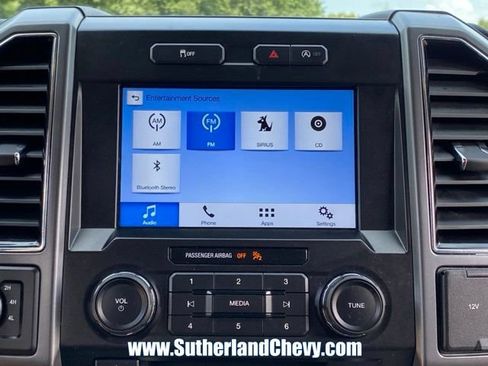 Used 2018 Ford F150 XLT w/ Equipment Group 302A Luxury AWD/4WD image 32