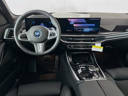 New 2026 BMW X5 xDrive50e image 30