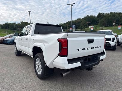 New 2026 Toyota Tacoma SR5