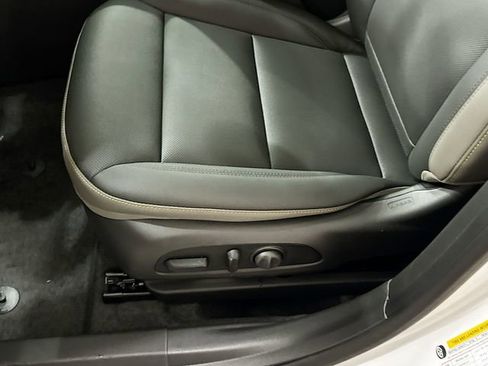 New 2026 Chevrolet Trax ACTIV w/ Sunroof Package image 19