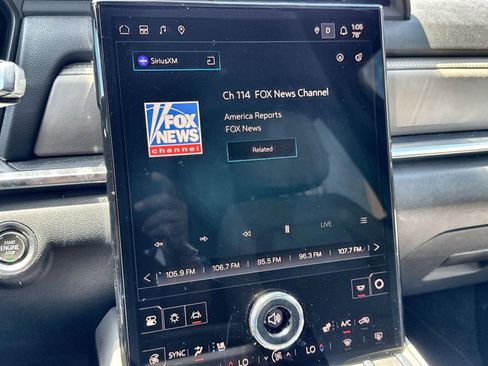 New 2025 GMC Terrain Elevation w/ Elevation Premium Package image 17