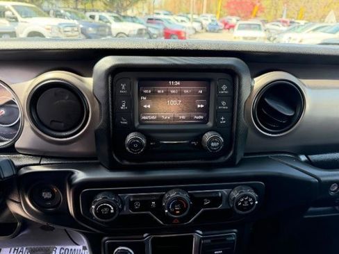 Used 2020 Jeep Wrangler Unlimited Sport image 21