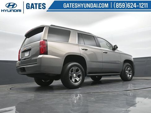 Used 2019 Chevrolet Tahoe LS w/ Skid Plate Package AWD/4WD image 34