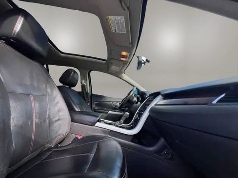 Used 2013 Ford Edge Limited FWD image 16