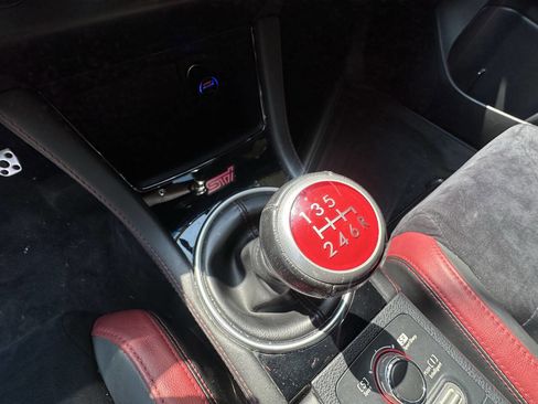 Used 2018 Subaru WRX STI w/ Popular Package #1 image 21