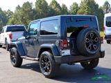Used 2018 Jeep Wrangler Sahara image 3