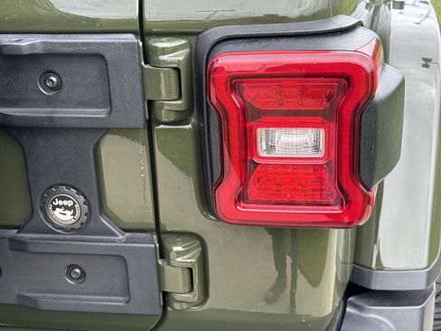 Used 2024 Jeep Wrangler Unlimited Rubicon 392 AWD/4WD image 11