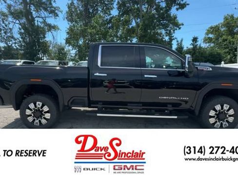 New 2026 GMC Sierra 2500 Denali w/ Denali Reserve Package AWD/4WD image 9