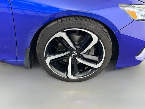 Used 2021 Honda Accord Sport image 32