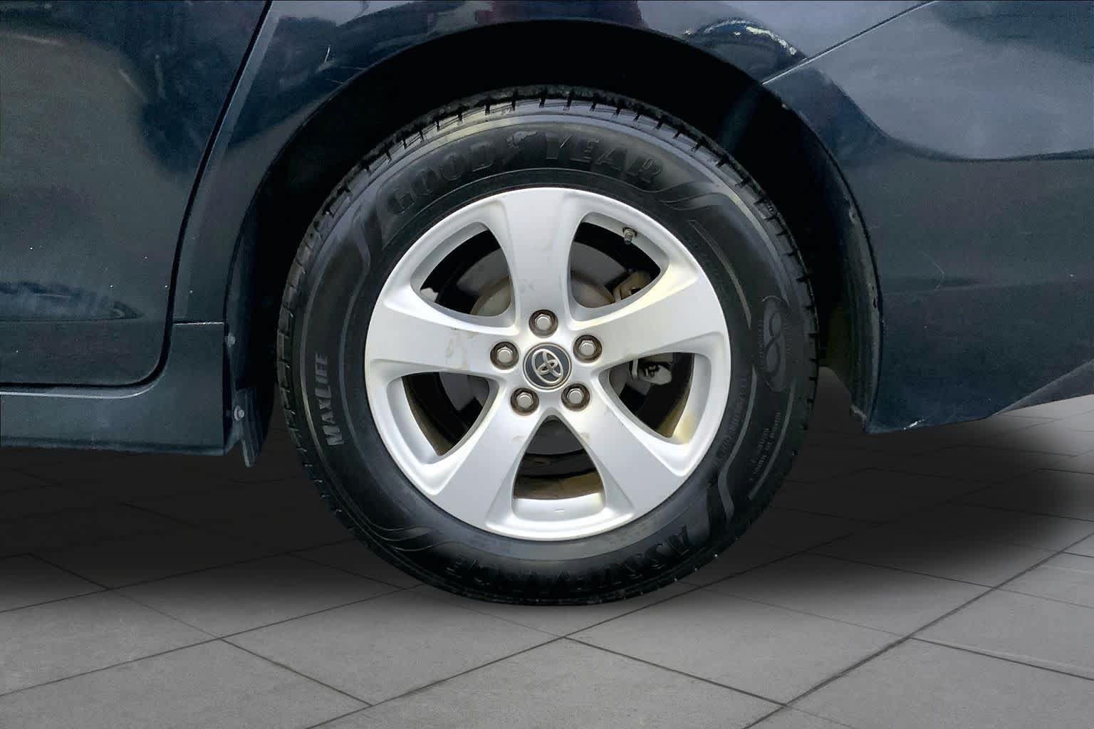 Used 2018 Toyota Sienna LE FWD image 10