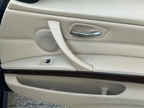 Used 2011 BMW 335d Sedan RWD image 22