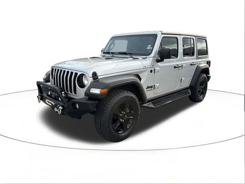 Used 2022 Jeep Wrangler Unlimited Sport AWD/4WD image 7