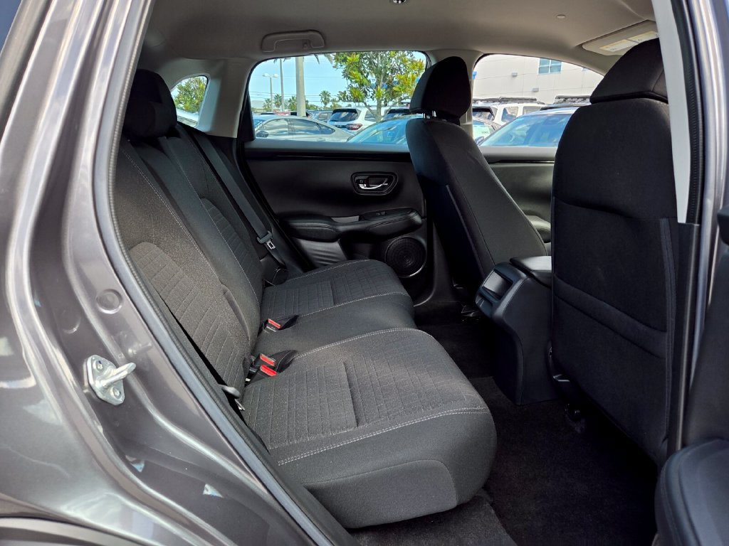 Certified 2025 Honda HR-V LX image 16