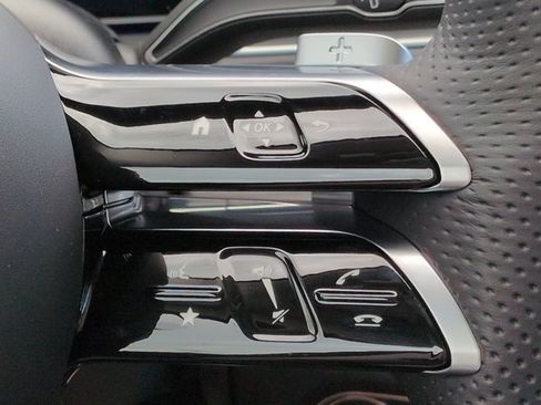 New 2026 Mercedes-Benz GLS 450 4MATIC image 27