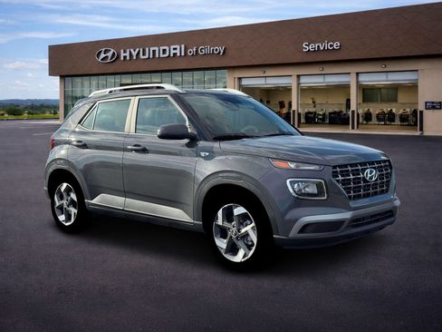 New 2026 Hyundai Venue SEL FWD image 10