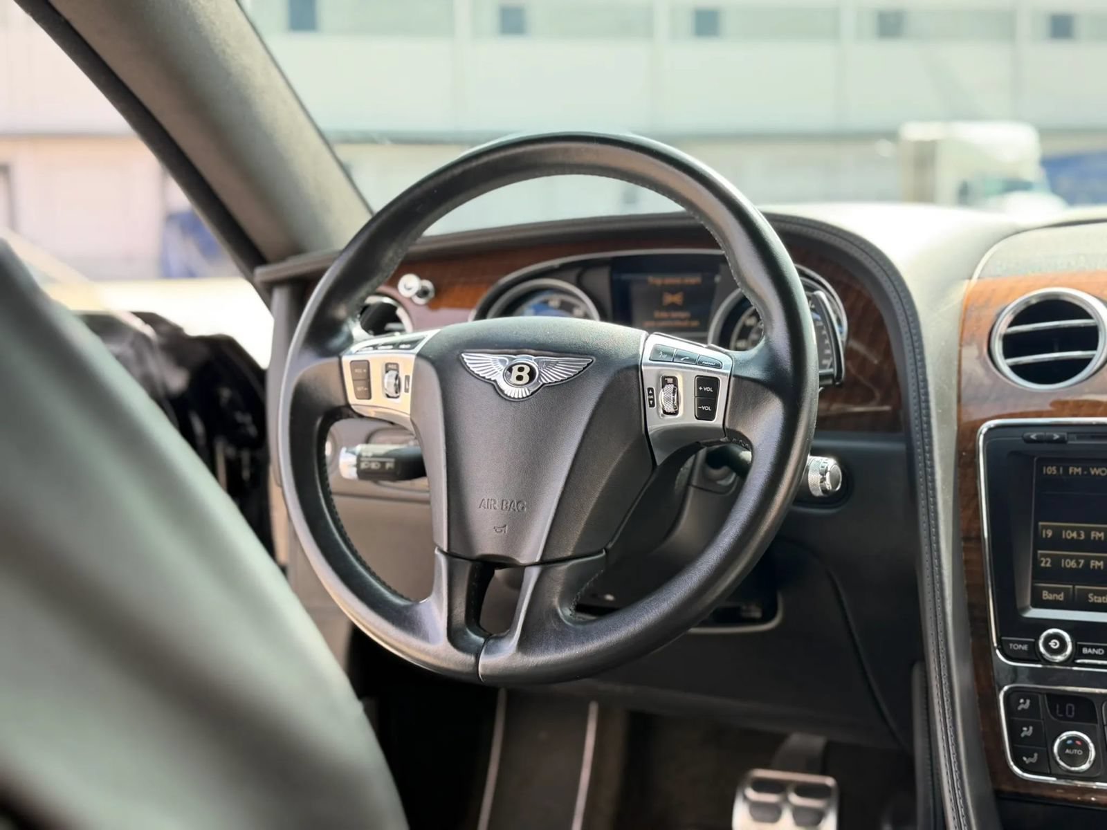 Used 2013 Bentley Continental GT AWD/4WD image 30