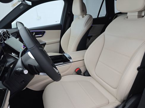 Certified 2026 Mercedes-Benz GLC 300 image 15