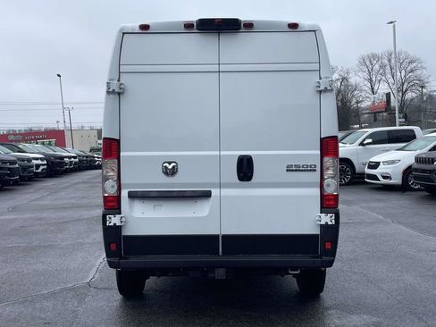 New 2026 RAM ProMaster 2500 w/ Convenience Group FWD image 7
