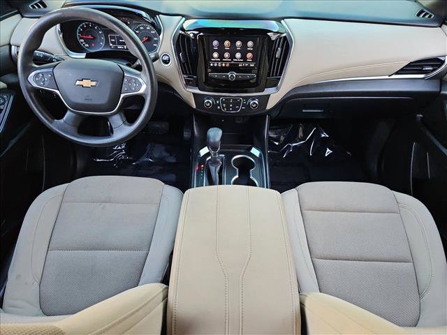 Used 2022 Chevrolet Traverse LS FWD image 17