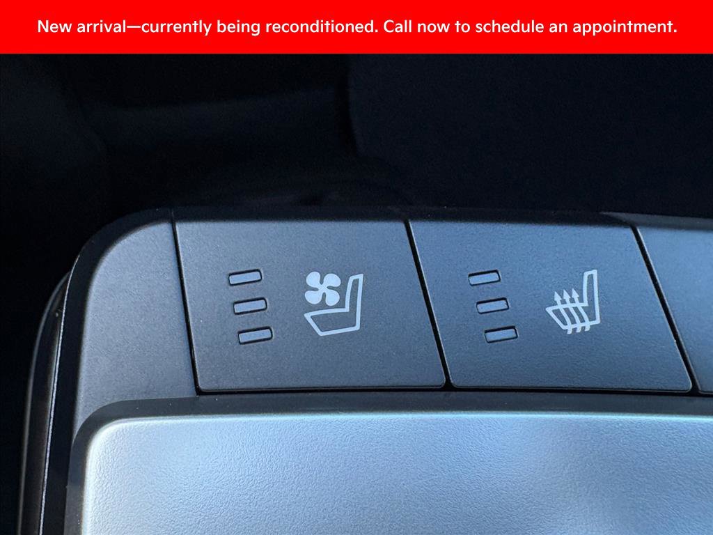 Certified 2022 Kia EV6 Wind RWD image 14
