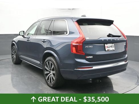 Used 2023 Volvo XC90 B6 Plus AWD/4WD image 12