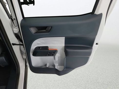 Used 2023 Ford Maverick XLT FWD image 25