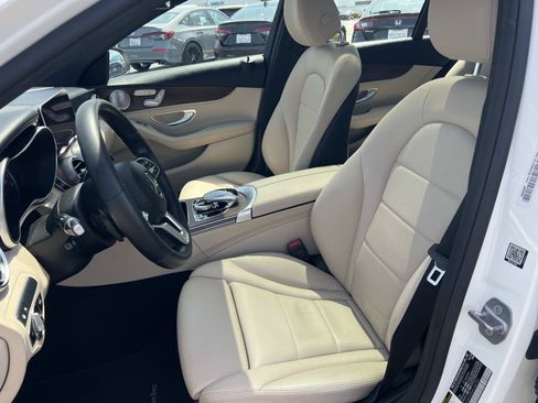 Used 2019 Mercedes-Benz C 300 Sedan image 21