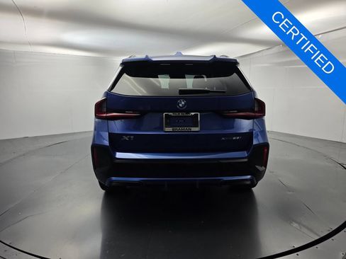 Used 2025 BMW X1 xDrive28i w/ M Sport Package AWD/4WD image 5