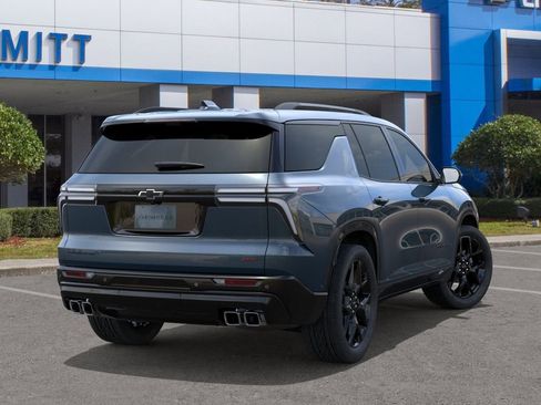 New 2026 Chevrolet Traverse RS w/ LPO, Floor Liner Package FWD image 4