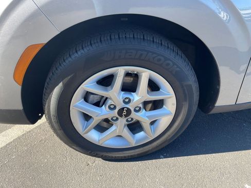 Used 2025 Kia Soul LX w/ LX Technology Package image 28