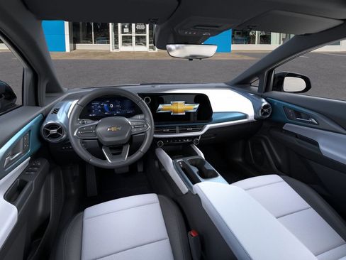 New 2026 Chevrolet Equinox EV LT w/ Convenience Package II image 17