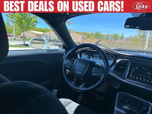 Used 2021 Dodge Challenger SXT RWD image 20