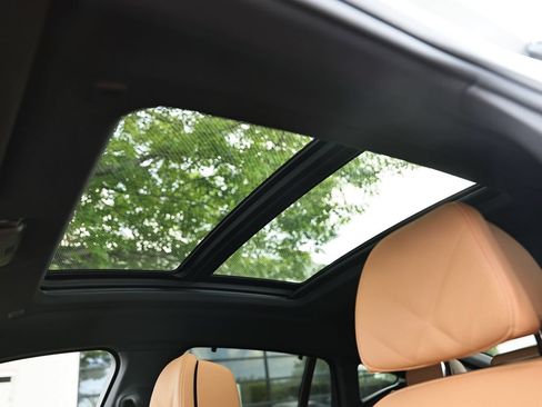 New 2027 BMW X6 M60i AWD/4WD image 20