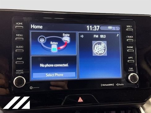 Used 2021 Toyota Venza LE w/ Carpet Mat Package (TMS) AWD/4WD image 16