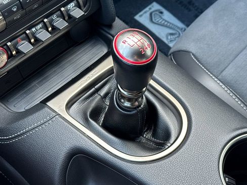 Used 2019 Ford Mustang Shelby GT350 w/ Technology Package image 24