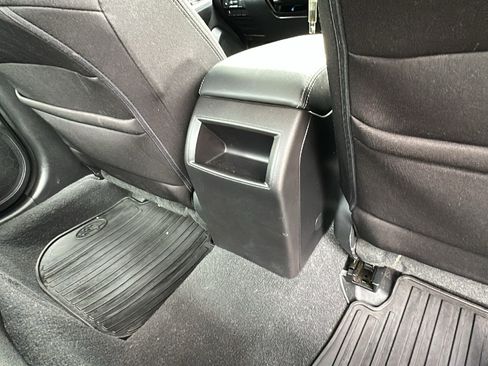 Used 2017 Subaru Legacy 2.5i Premium w/ Popular Package #1 AWD/4WD image 26