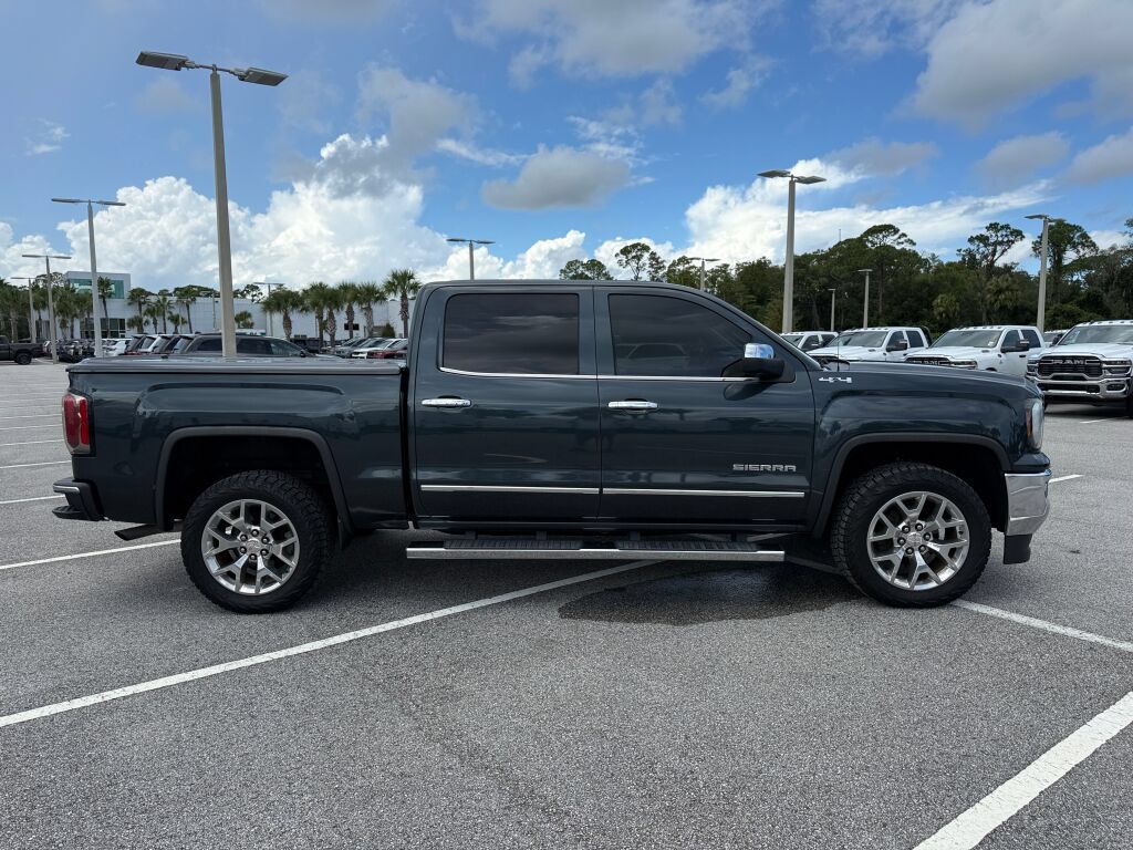 Used 2018 GMC Sierra 1500 SLT w/ SLT Premium Package AWD/4WD image 2